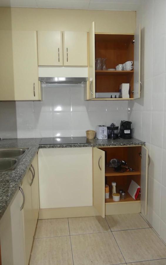 Apartament Encantador Al Centre De Vic Aptgarbi Buitenkant foto